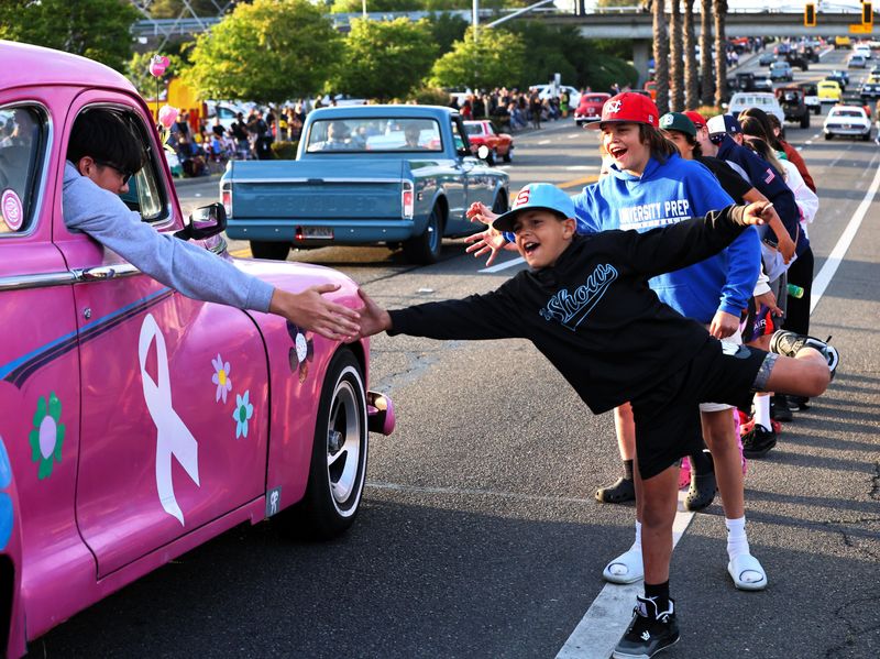 The annual Kool April Nites Cruise saw hundreds of classic cars loop around Redding streets on Friday evening, April 25, 2025.