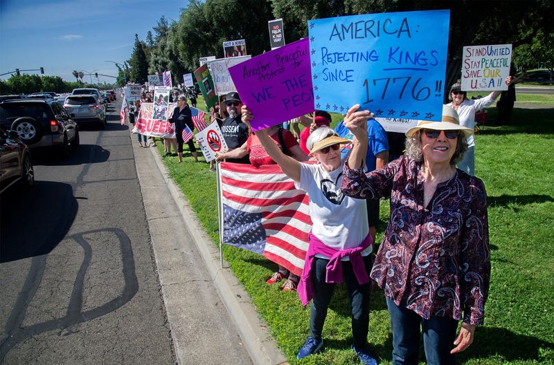 More than 2,500 people participate in the No Kings protest on Pacific Avenue and Yokuts Avenue in front of San Joaquin Delta College in Stockton, California on Jun. 14 2025.