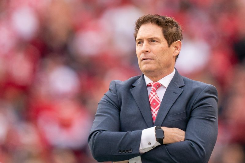 January 19, 2020; Santa Clara, California, USA; San Francisco 49ers former quarterback Steve Young before the NFC Championship Game against the Green Bay Packers at Levi's Stadium. Mandatory Credit: Kyle Terada-USA TODAY Sports