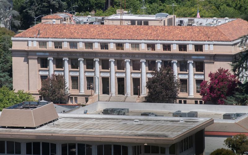 The Stockton City Council voted unanimously Tuesday to appoint Marci Arredondo as city attorney pending a background check.