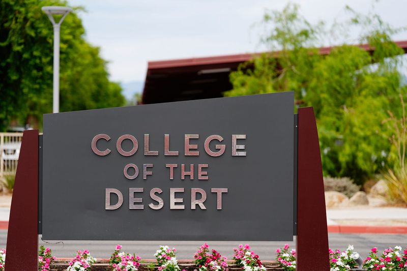 Did you know College of the Desert is home to the The Walter N. Marks Center for the Arts? This nonprofit cultural and educational facility located on COD's main campus is currently hosting the school's annual "Student Art Exhibition" now through May 8.