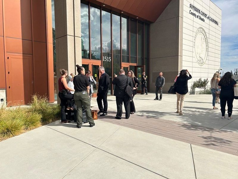 Front entrance of the Shasta County Courthouse on Sept. 17, 2025.