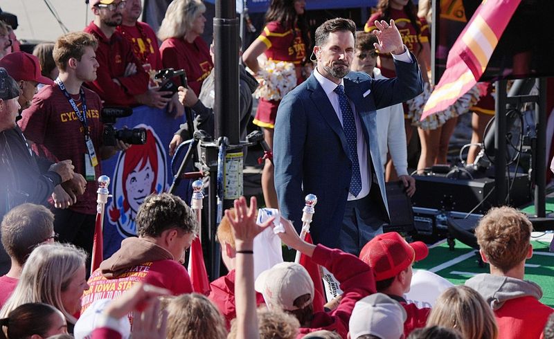 Fox college football analyst Matt Leinart waves to fans during Fox Big Noon Kickoff before Iowa and Iowa State Football at Jack Ttrice Stadium Sept. 6, 2025, in Ames, Iowa.
