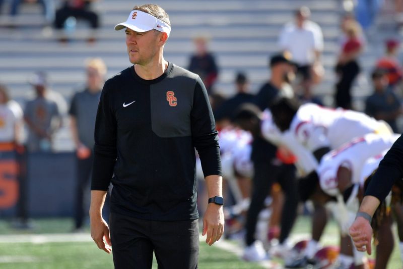 SoCal Football Roundtable: Lincoln Riley's job status before Notre Dame ...