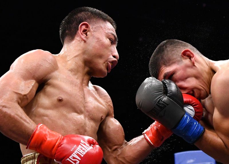 Albert Gonzalez (left) lands a shot to the face of Leonardo Baez during their fight on Saturday, Oct. 18, 2025, at Thunder Studios in Long Beach. Gonzalez, who is trained by Robert Garcia, won by knockout.