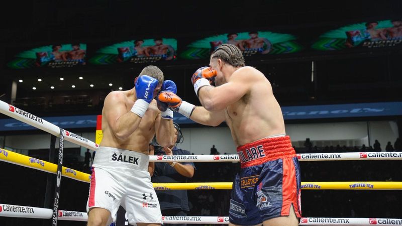 Heavyweight boxer Richard Torrez, Jr. jabs Czech boxer Tomas Salek during their brief fight on Nov. 15, 2025.