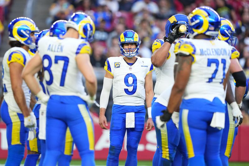 Dec 7, 2025; Glendale, Arizona, USA; Los Angeles Rams quarterback Matthew Stafford (9) during the second half at State Farm Stadium. Mandatory Credit: Joe Camporeale-Imagn Images