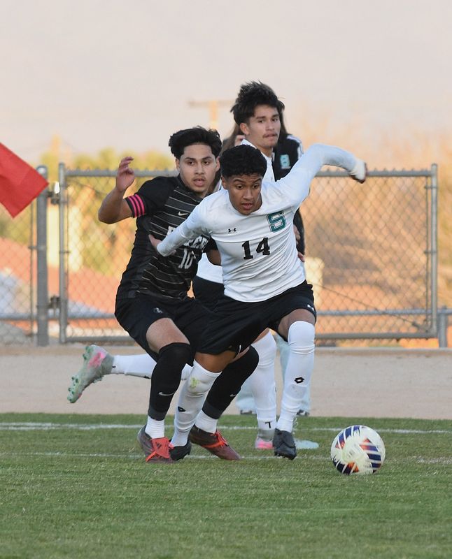 Sultana's Jared Hernandez chases after the ball during the first half against Hesperia on Friday, Jan. 30, 2026. The cross-city rivals played to a 1-1 draw.
