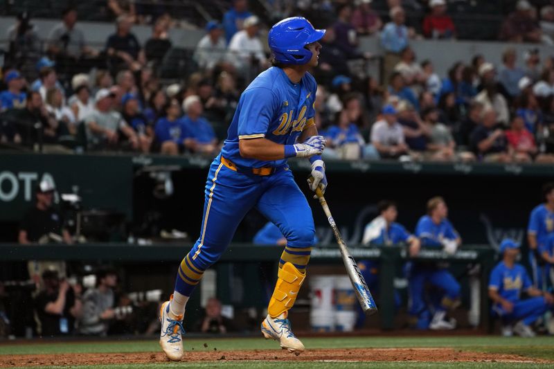 Mar 1, 2026; Arlington, TX, USA; UCLA Bruins against Mississippi State Bulldogs during the Amegy Bank College Baseball Series at Globe Life Field. Mandatory Credit: Dustin Safranek-Imagn Images