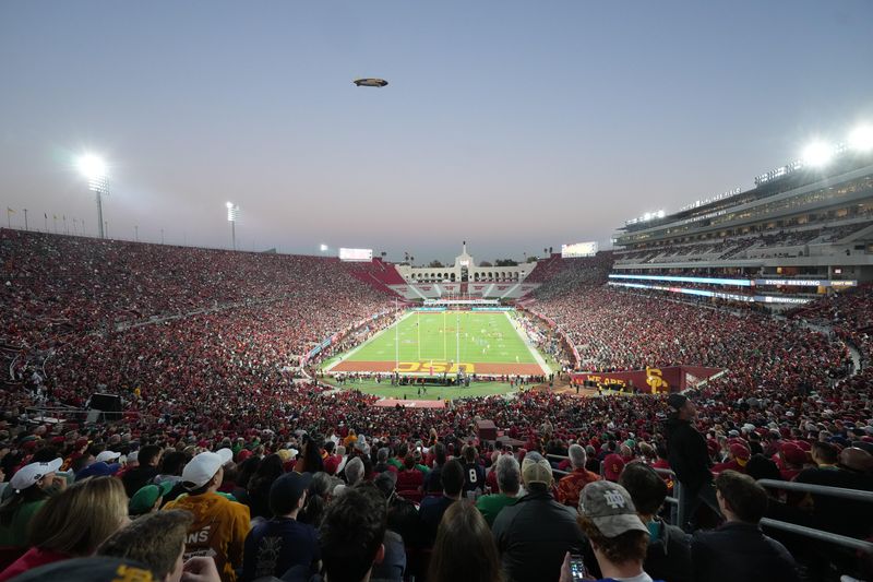 Nov 26, 2022; Los Angeles, California, USA; A general overall view of United Airlines Field during the game between the Southern California Trojans and the Notre Dame Fighting Irish at Los Angeles Memorial Coliseum. Mandatory Credit: Kirby Lee-USA TODAY Sports