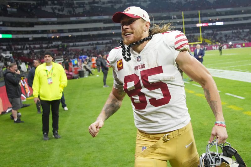 Nov 21, 2022; Mexico City, MEXICO; San Francisco 49ers tight end George Kittle (85) leaves the field following his team’s 38-10 victory against the Arizona Cardinals at Estadio Azteca. Mandatory Credit: Kirby Lee-USA TODAY Sports