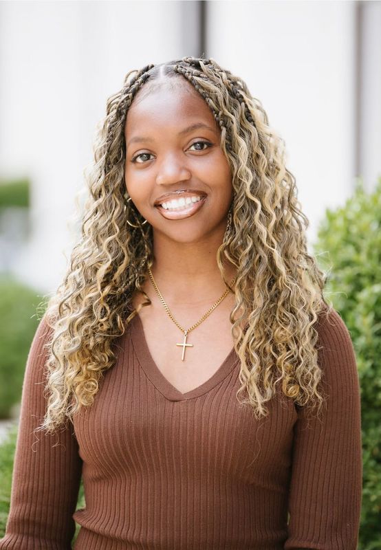 Victorville senior Kyla McFarlin has been accepted to five Ivy League universities, including Yale, Princeton, Cornell, Columbia University, and the University of Pennsylvania.