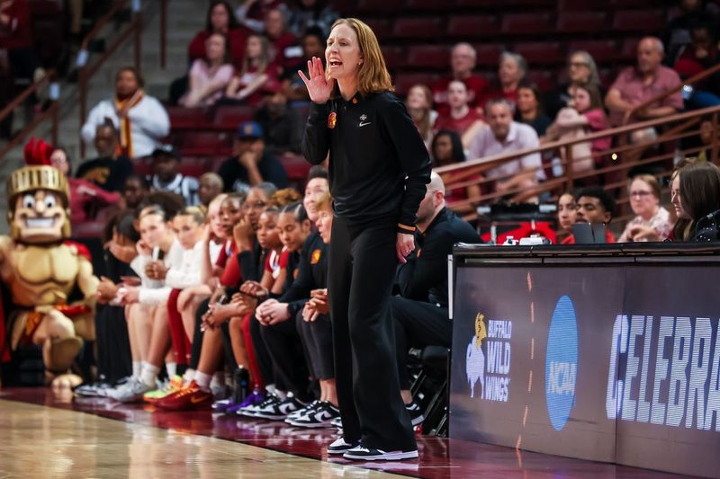 Mar 21, 2026; Columbia, South Carolina, USA; USC Trojans head coach Lindsay Gottlieb directs her team against the Clemson Tigers in the first half at Colonial Life Arena. Mandatory Credit: Jeff Blake-Imagn Images