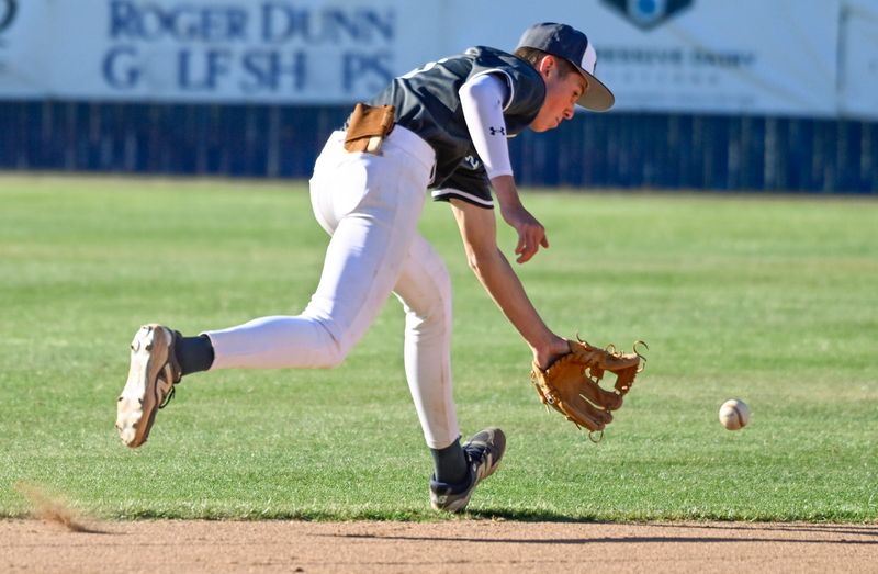 Central Valley Christian's Nathan Pursell fields a hit ball against Exeter in non-league baseball Thursday, April 23, 2026.