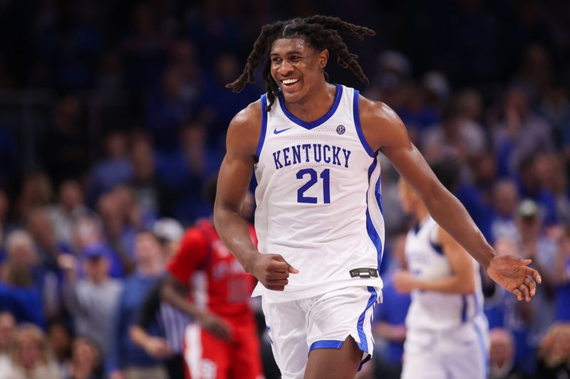 Dec 20, 2025; Atlanta, Georgia, USA; Kentucky Wildcats forward Jayden Quaintance (21) shows emotion against the St. John Red Storm in the second half at State Farm Arena. Mandatory Credit: Brett Davis-Imagn Images