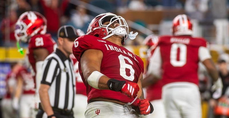 Indiana's Mikail Kamara (6) celebrates during the College Football Playoff National Championship college football game at Hard Rock Stadium in Miami Gardens on Monday, Jan. 19, 2026.