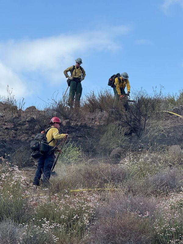 Crews from Ventura County Fire battle a blaze near the Ronald Reagan Presidential Library & Museum in Simi Valley April 27, 2026. Fire officials mapped the blaze at 8.6 acres.