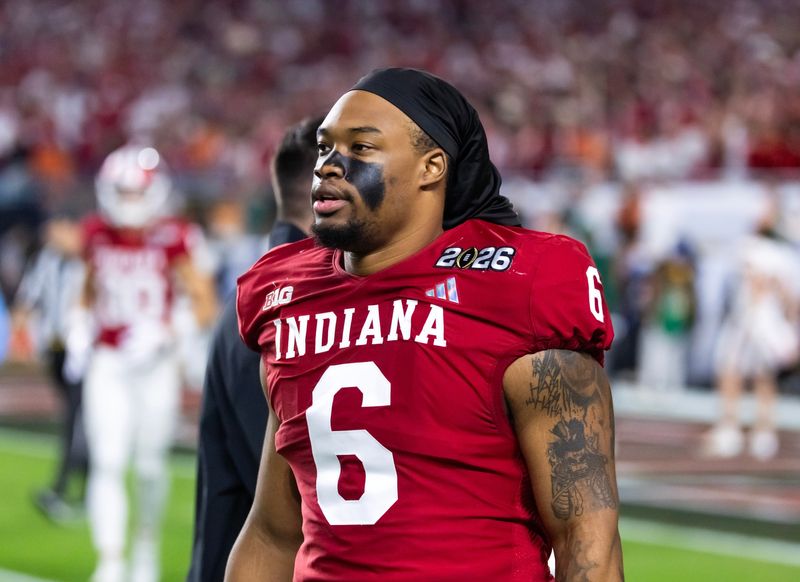 Jan 19, 2026; Miami Gardens, FL, USA; Indiana Hoosiers defensive lineman Mikail Kamara (6) against the Miami Hurricanes in the College Football Playoff National Championship game at Hard Rock Stadium. Mandatory Credit: Mark J. Rebilas-Imagn Images