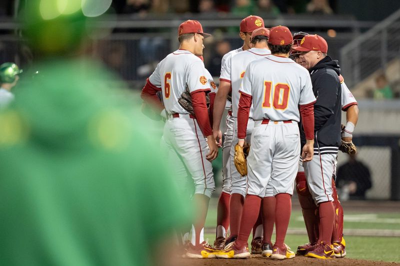 USC meets on the mound as the Oregon Ducks host the USC Trojans on May 14, 2026, in Eugene, Oregon.