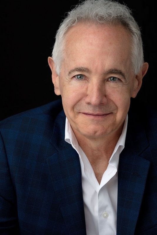 The CV Rep Summer Cabaret Series presents Jason Graae in 'It’s a Graae Night for Singing' on Tuesday, June 2, at the Cathedral City theater.