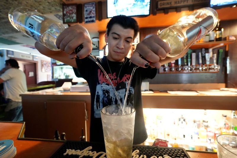 Steven Michaelsen, a bartender at PJ's Sports Pub in Thousand Oaks, makes a Long Island cocktail on May 27, 2026.