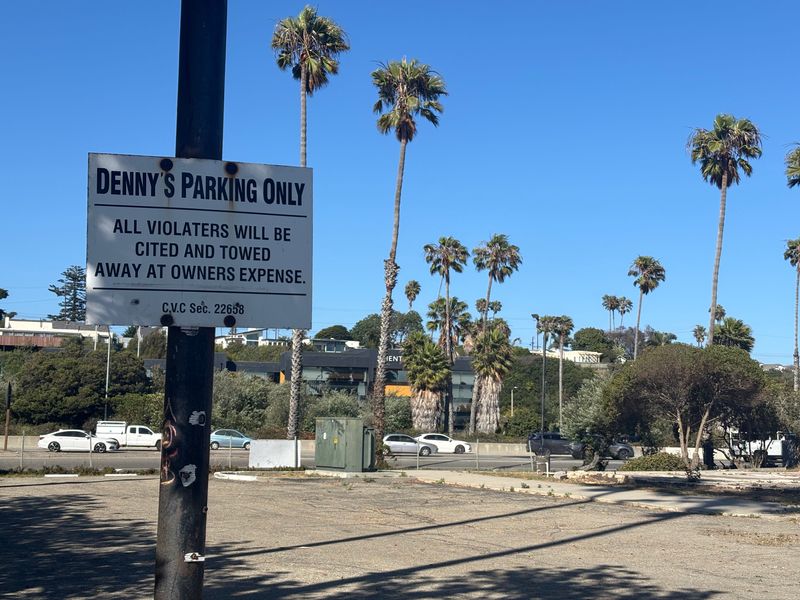 A Makenna Koffee cafe is planned for 2148 Harbor Blvd. in Ventura. The vacant lot, shown on June 15, was the site of a Denny's restaurant.
