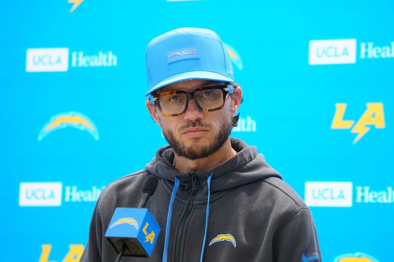 Jun 17, 2026; El Segundo, CA, USA; Los Angeles Chargers offensive coordinator Mike McDaniel at press conference during minicamp at The Bolt. Mandatory Credit: Kirby Lee-Imagn Images