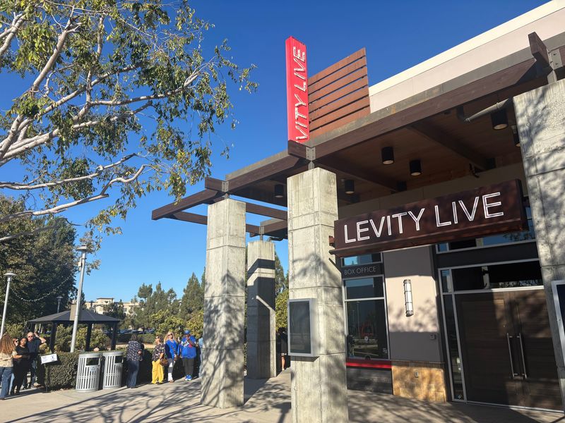 People wait outside of Oxnard Levity Live Comedy Club in Oxnard to see comedian Gary Owen on Aug. 14. The venue's last show, with Owen headlining, was Aug. 16.