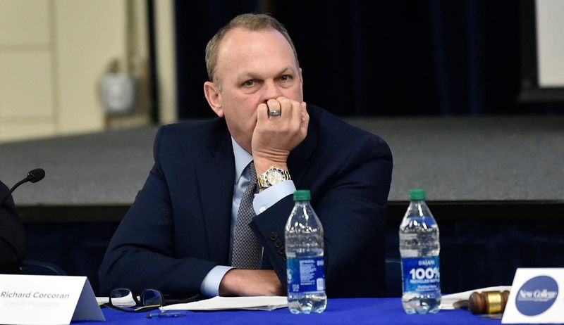 New College of Florida President Richard Corcorasn