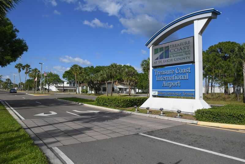 Treasure Coast International Airport in Fort Pierce has many assets for a commercial service airline to open for airline traffic.