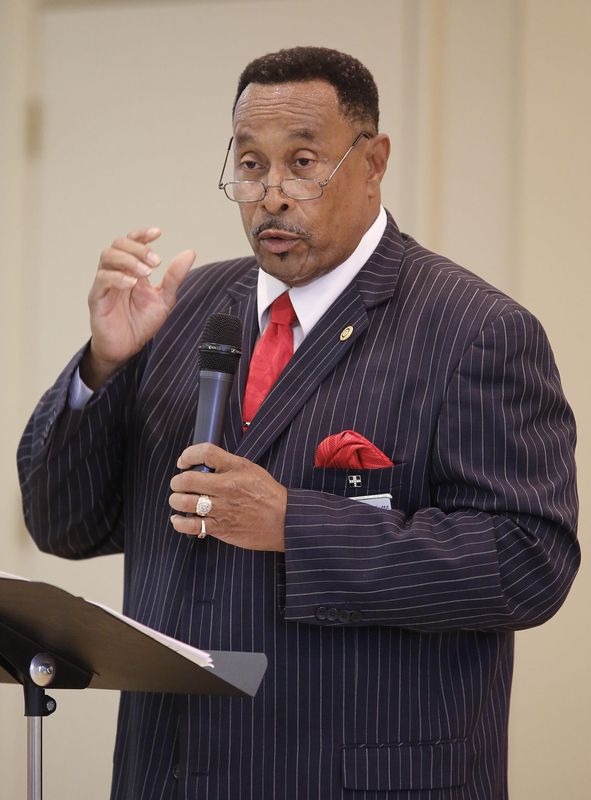 Eugene Fultz, a candidate for the Lake Wales City Commission, delivers a State of the City address during his time as mayor. Fultz served four terms in that role.