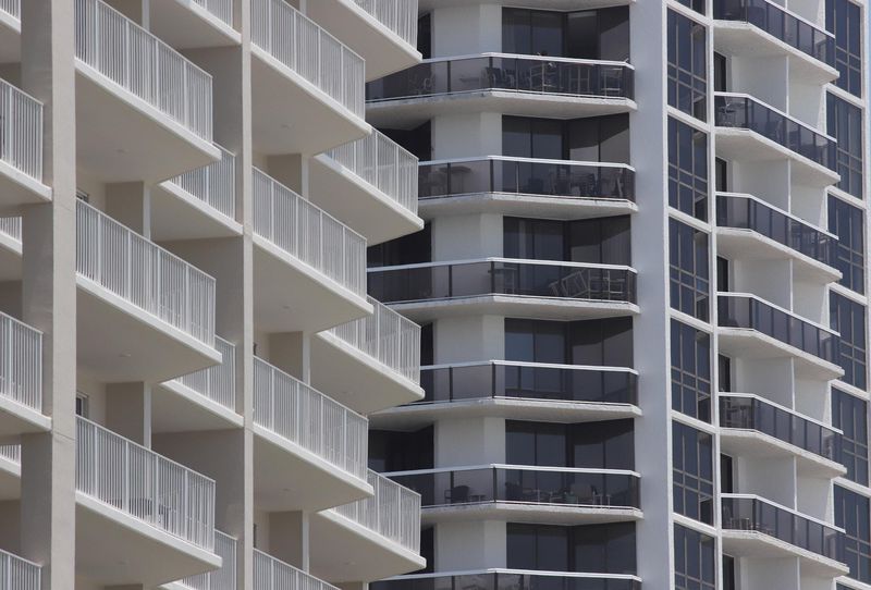 What are the rules when condo boards decide to replace balconies or remove tiles installed by unit owners?