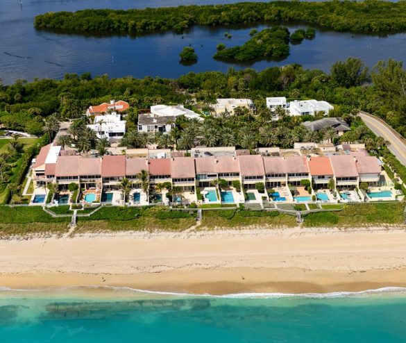 Fox News' Sean Hannity merging his Palm Beach townhomes into $20.5M ...
