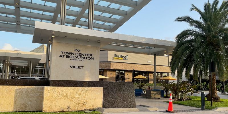 The valet station at Town Center at Boca Raton is often busy.