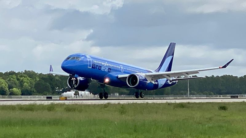 Breeze Airways has announced several new routes to RSW.