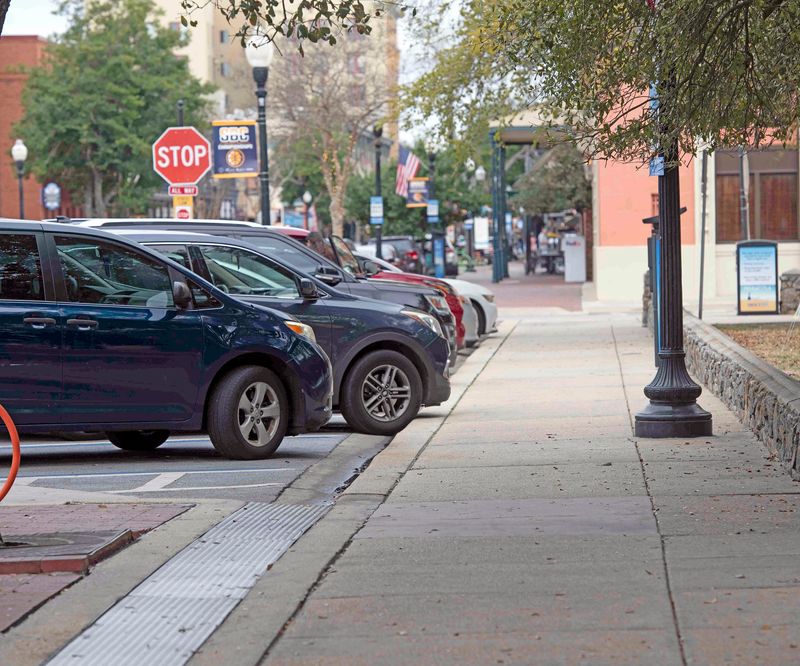The City of Pensacola is warning motorists that vehicles parked along the Mardi Gras parade route will be towed out of the parade zone this weekend.