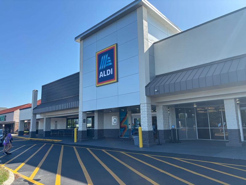 ALDI opened its new store at 6902 S. Florida Ave. in Lakeland on Thursday. The store was the first in Polk County that the company converted from a former Winn-Dixie after the 2024 purchase of the Winn-Dixie and Harveys brands from Southeastern Grocers.