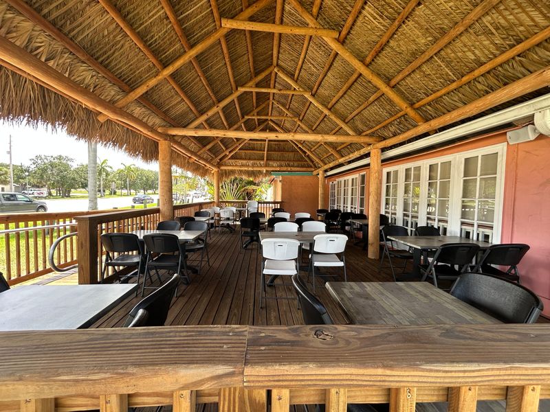 Captain's Galley Restaurant in Fort Pierce
