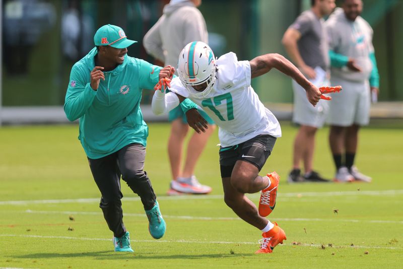Jun 10, 2025; Miami, FL, USA; Miami Dolphins wide receiver Jaylen Waddle (17) practices during mandatory minicamp at Hard Rock Stadium. Mandatory Credit: Sam Navarro-Imagn Images