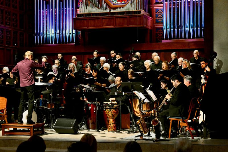 The Via Nova Chorale will expand from 40 singers to 60, about half of them professionals and the rest auditioned amateurs, after its merger with Choral Artists of Sarasota.