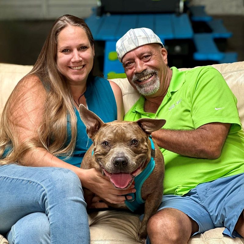 Fred Metzler and Stephanie Marble own the new Dog Bar Sarasota and the original Dog Bar St. Pete, which has been open since 2016.