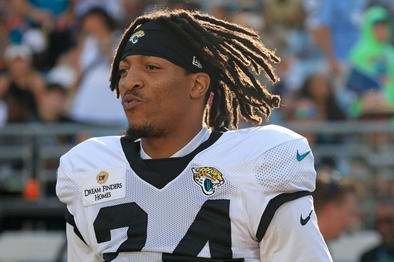 Jacksonville Jaguars cornerback De'Antre Prince (24) runs on the field during an NFL scrimmage event at EverBank Stadium, Friday, Aug. 1, 2025, in Jacksonville, Fla. [Corey Perrine/Florida Times-Union]