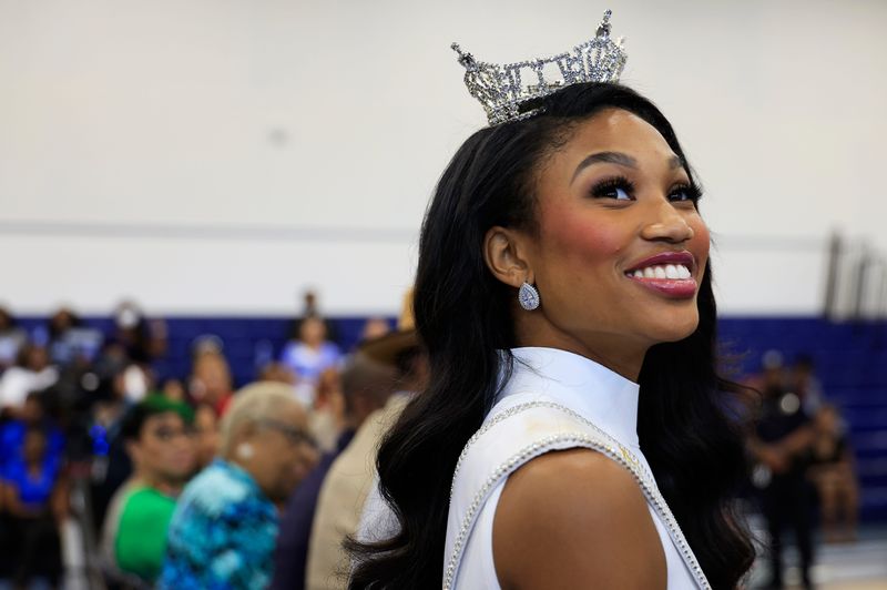Paris Richardson smiles while attending a ribbon-cutting ceremony for the new Ribault High School on Friday, Aug. 8, 2025 in Jacksonville, Fla. The 2020 Ribault graduate received a bachelorÕs degree in public health and a masterÕs in health administration, all from the University of Florida. While a student at UF, she was named Miss Gainesville. She then went on to win the title of Miss Florida, a feat that hasnÕt been accomplished since 1952.