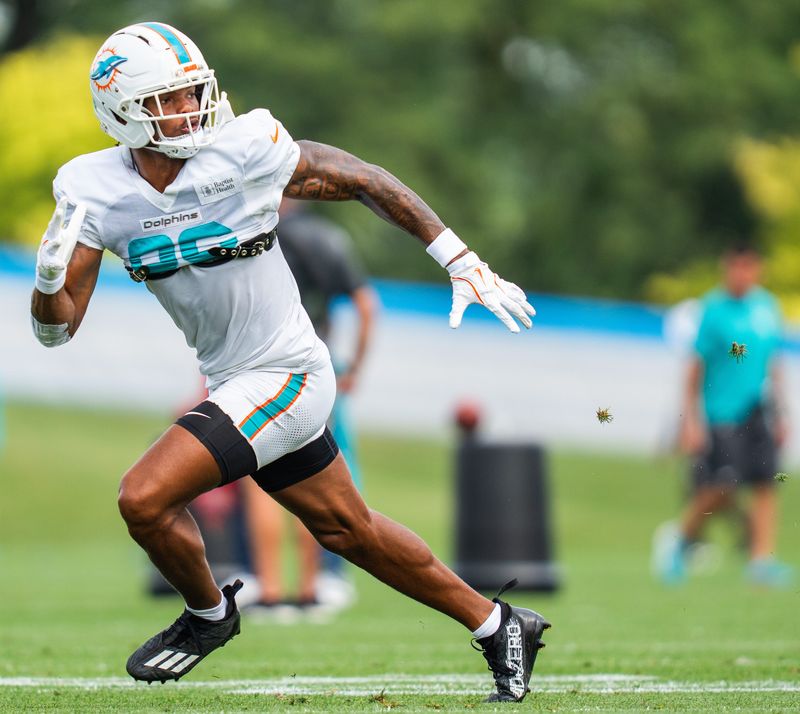 Miami Dolphins wide receiver Malik Washington practices during joint practice with the Detroit Lions at Meijer Performance Center in Allen Park on Wednesday, August 13, 2025.