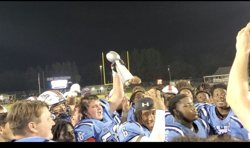 Wakulla football celebrates victory over Leon, 37-20 on Thursday, Aug 21, 2015