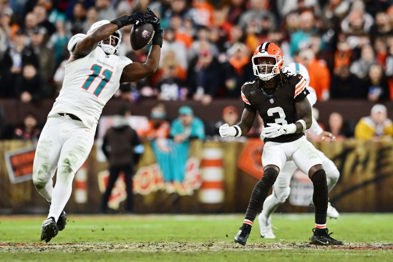 Week 7: Miami Dolphins at Cleveland Browns, Oct. 19, 1 p.m. ET