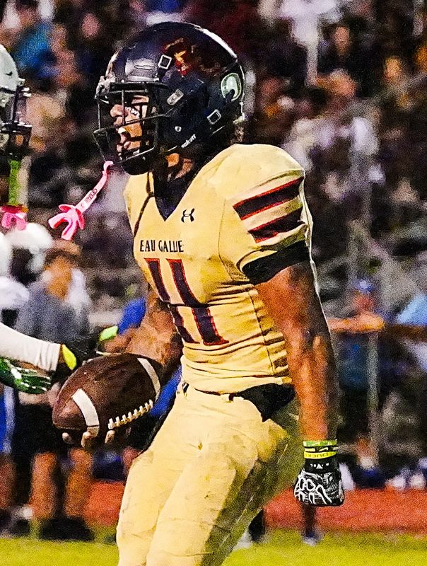 Xavier Lherisse of Eau Gallie reacts after running for a first down against Heritage September 5, 2025. Craig Bailey, FLORIDA TODAY via USA TODAY NETWORK