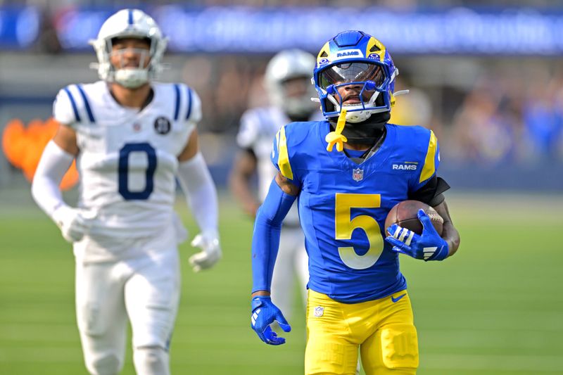 New Miami Dolphins wide receiver Tutu Atwell scores a touchdown for the Los Angeles Rams in 2025. Kamin Oncea/Imagn Images