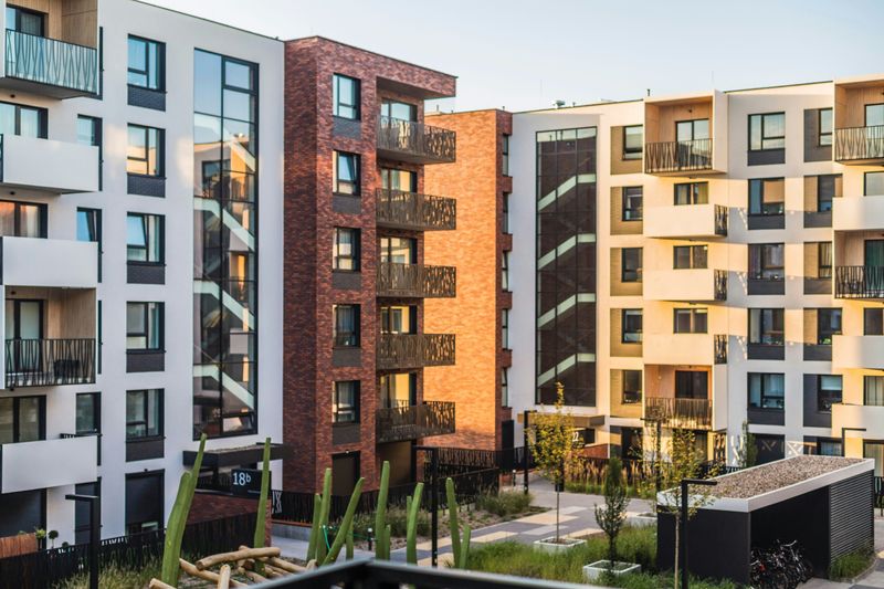 Finding off campus housing in Tallahassee can be difficult for my students, with pricing and safety concerns adding additional pressure to finding a home away from home.