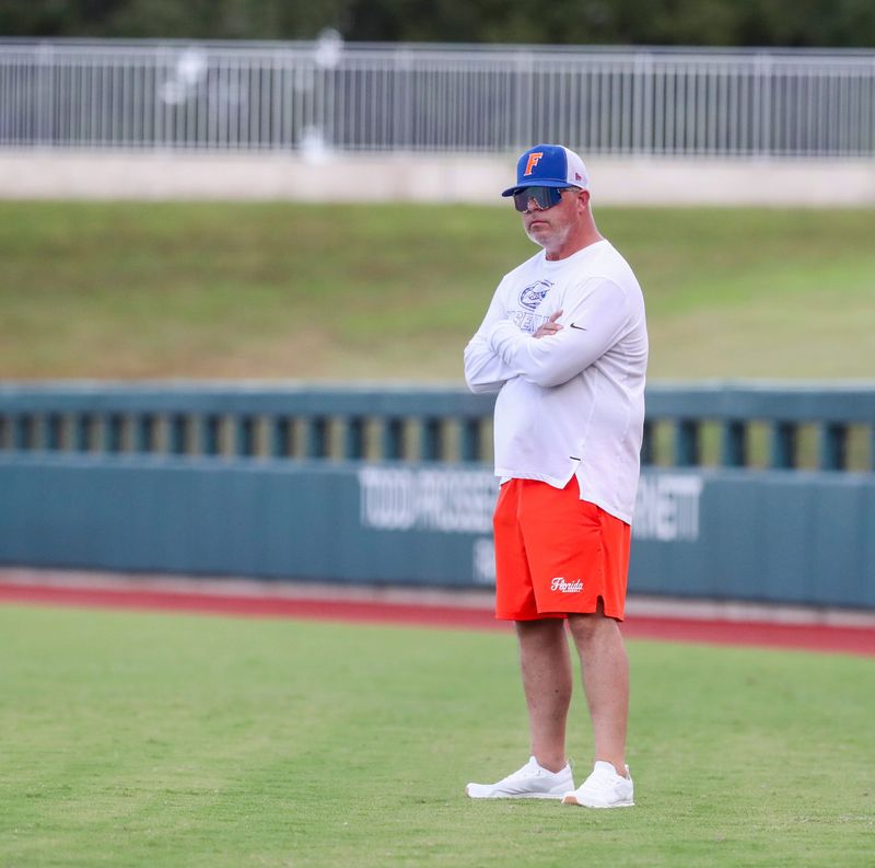 Gators Baseball head coach Kevin OÕSullivan watches the intrasquad scrimmage from the field during Fall Ball, Wednesday, October 8, 2025, at at Condron Family Ballpark, in Gainesville, Florida. [Cyndi Chambers/ Gainesville Sun] 2025